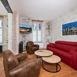 Lägenhet Hyper Centre 16 Rue Valdemaine *